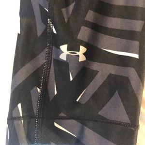 Under Armour compression workout capris